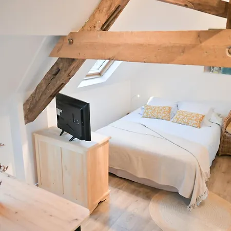 Republique Normandie Lejlighed